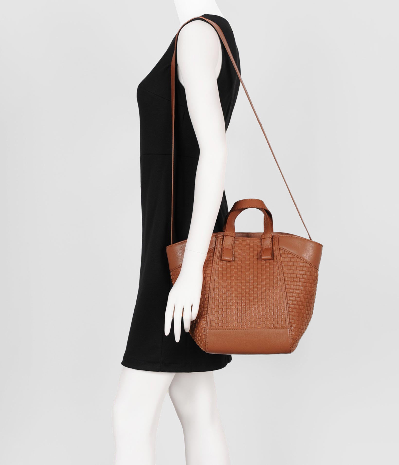 Lizzy Textured Tote