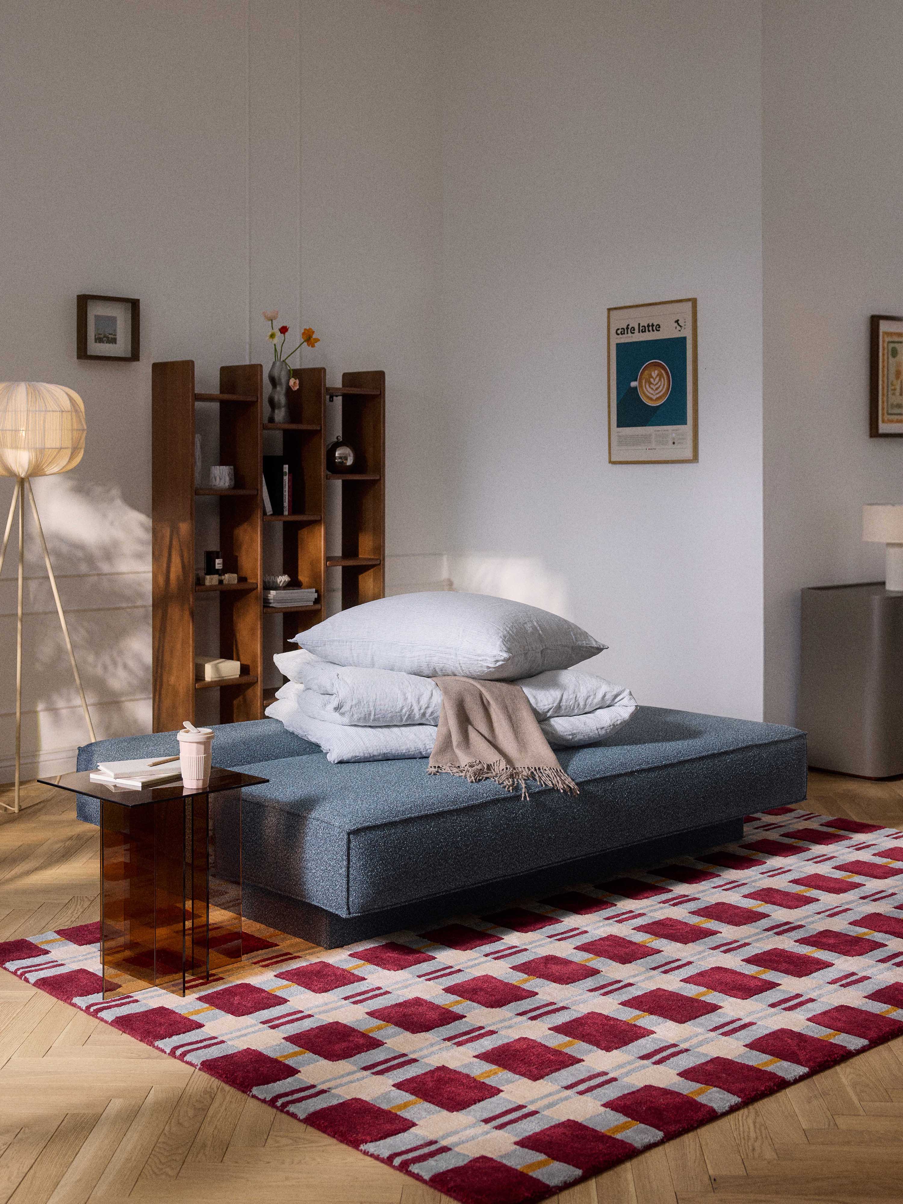 Bouclé-Schlafsofa David mit Stauraum