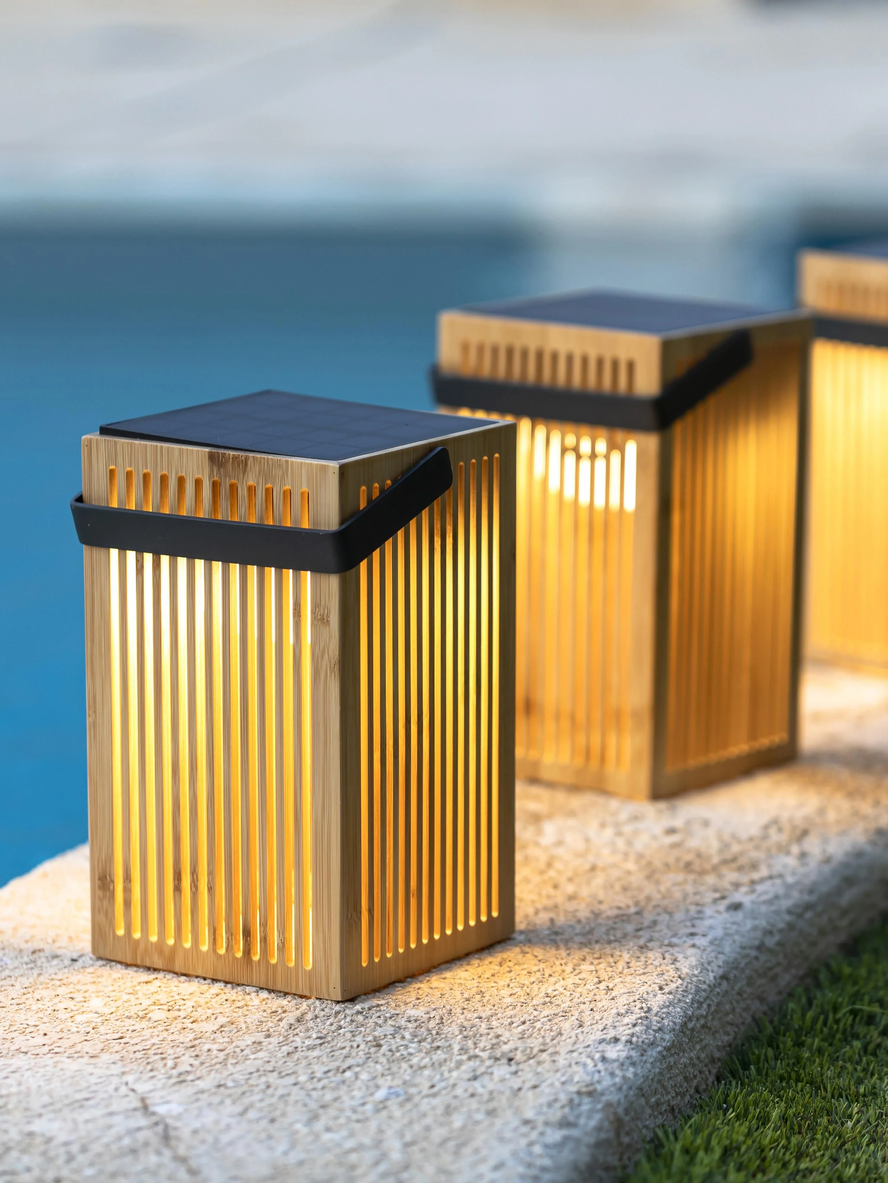 Dimmbare Solar-LED-Laterne Okinawa