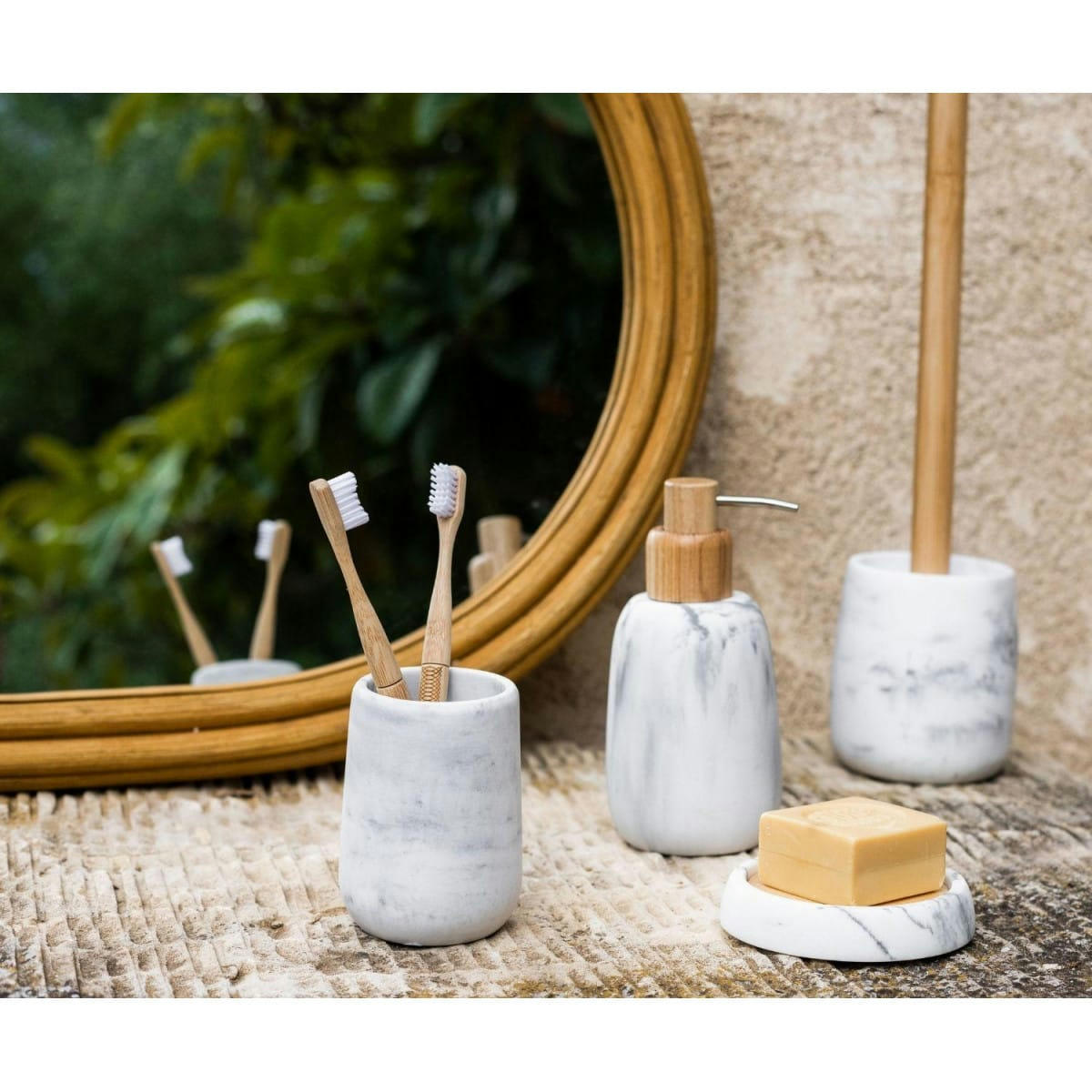 EFFET MARBRE - Brosse WC en polyrésine blanche effet marbre et bois