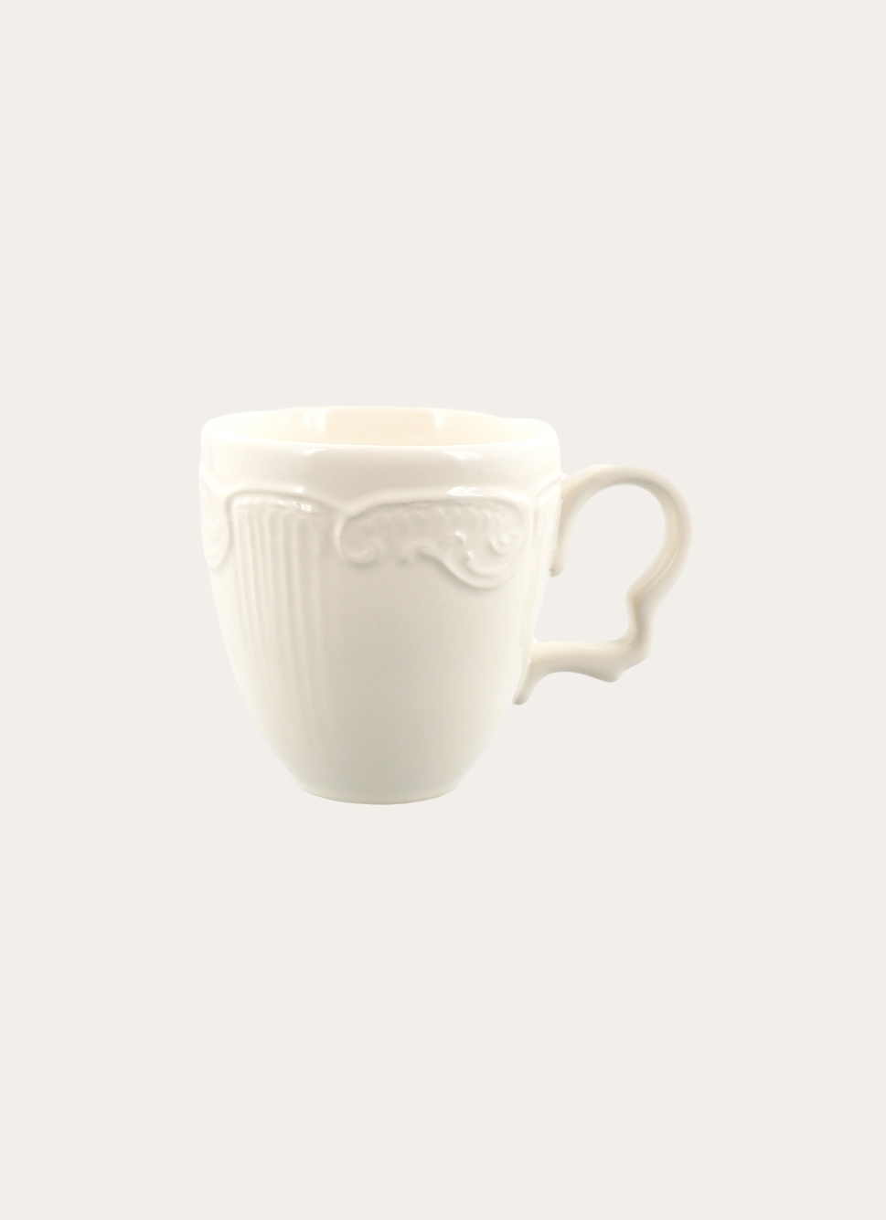 MUG EN GRÈS ORNEMENTÉ CREME