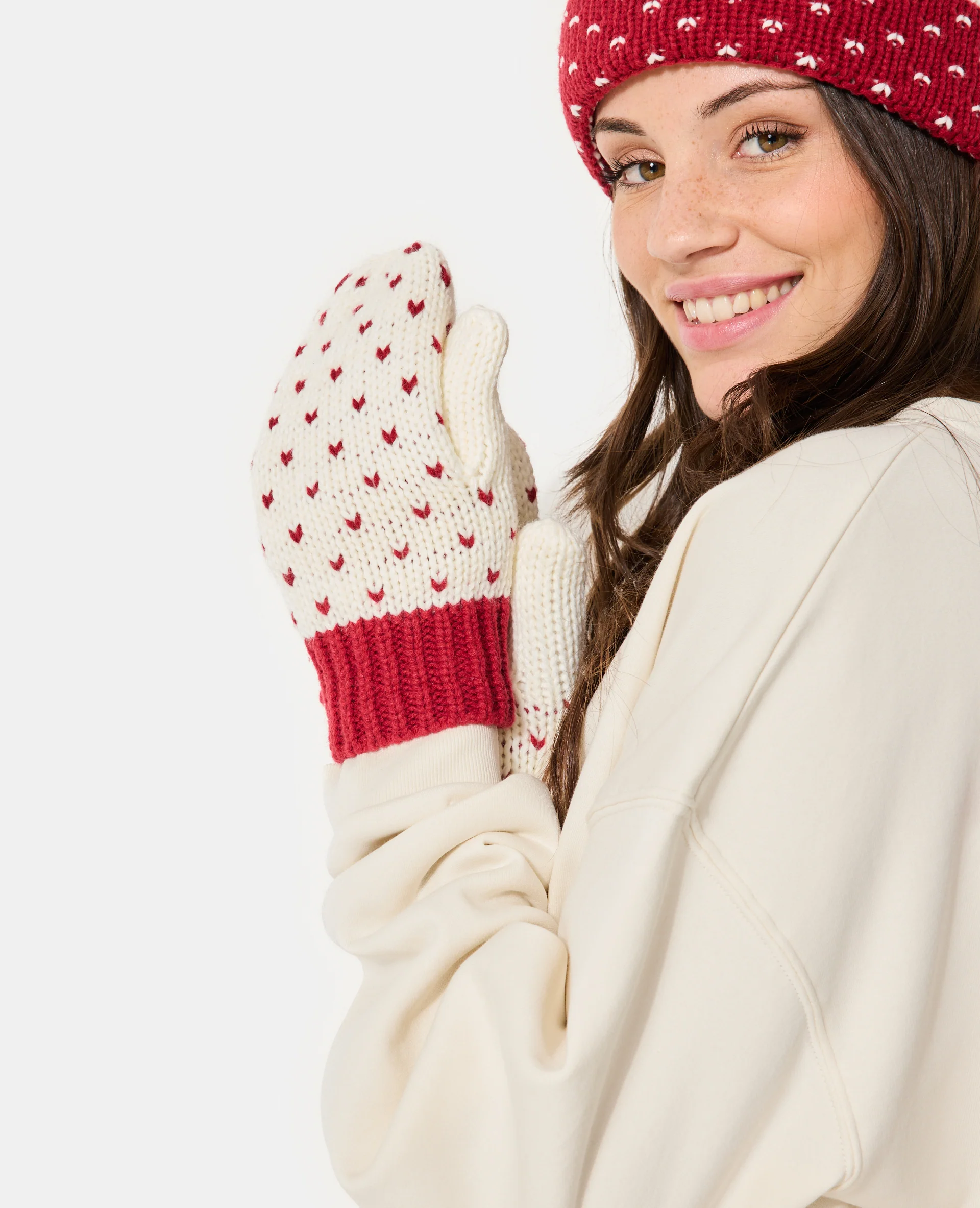 Moufles en tricot avec cœurs et doublure polaire