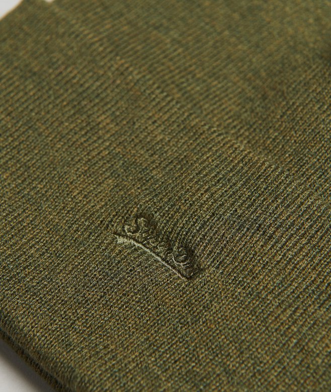 Essential Logo Beanie
