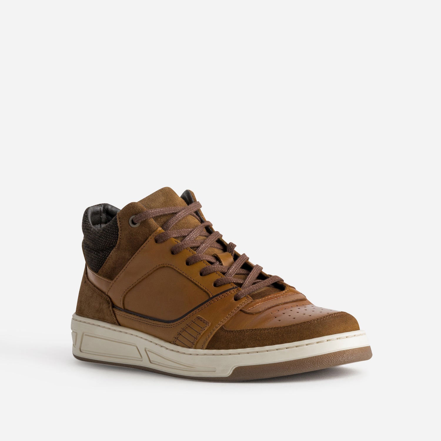 Basket cognac cuir