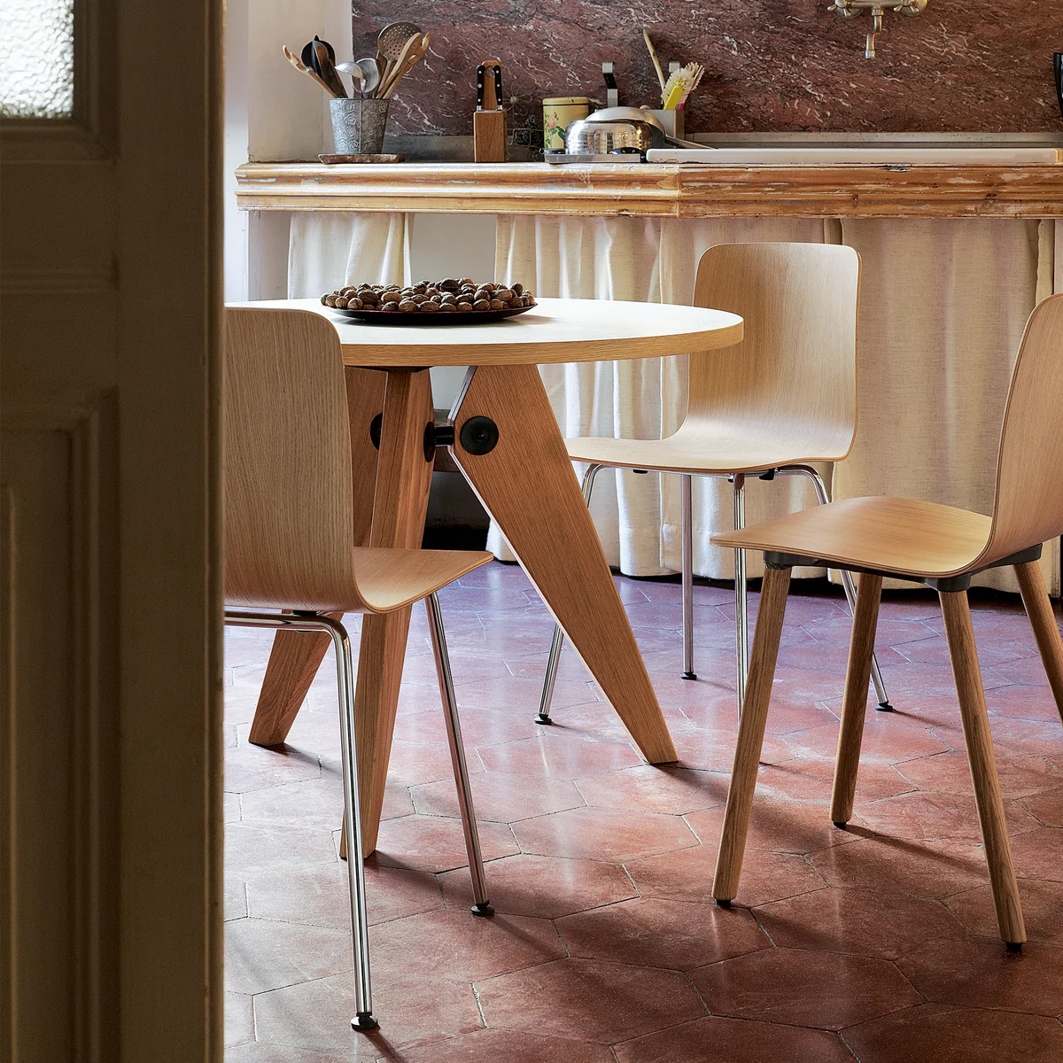 Vitra - Guéridon Esstisch