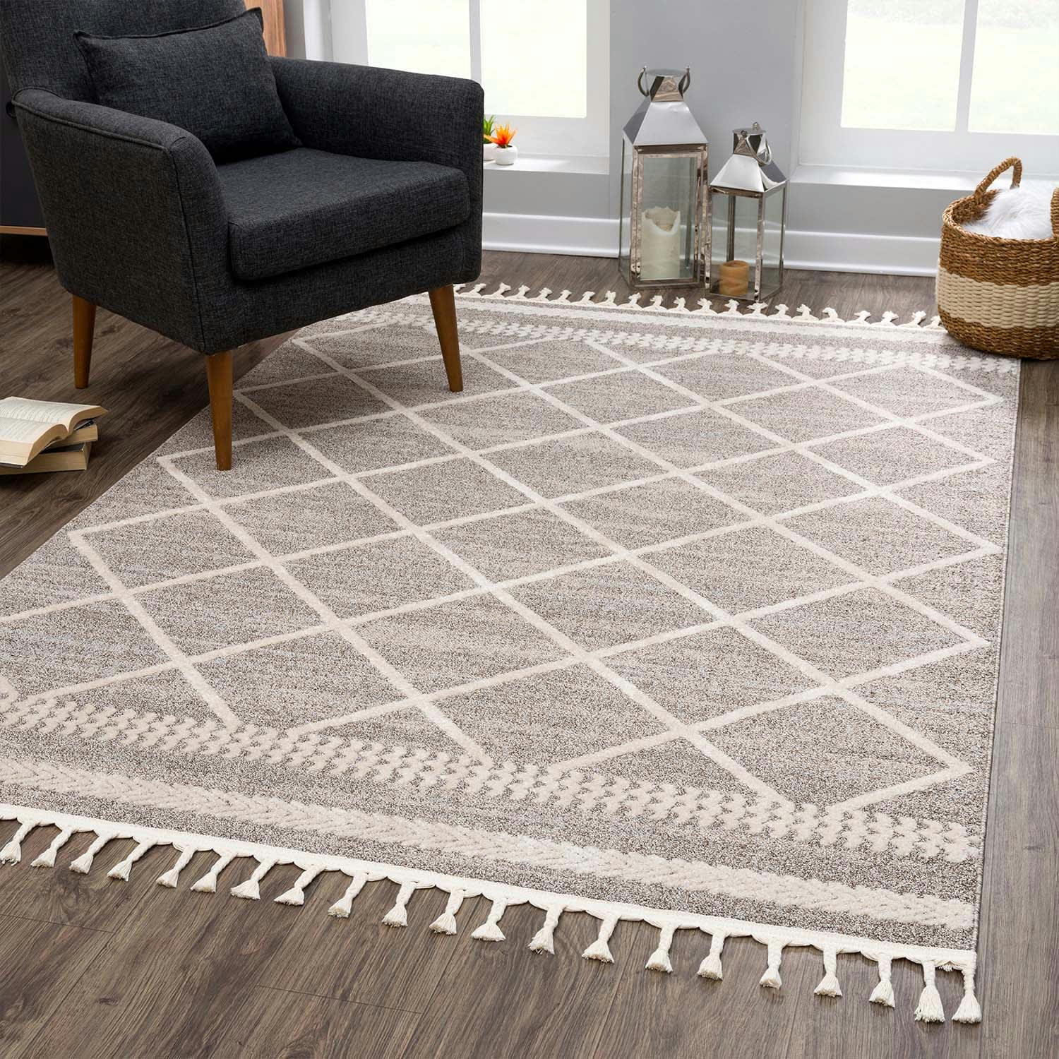 FLÄT - Tapis géométrique à franges tressées mocca et crème 80x150cm