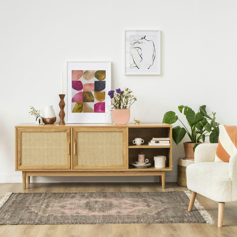 HOGARN - Meuble TV design 2 portes bois et cannage bois clair