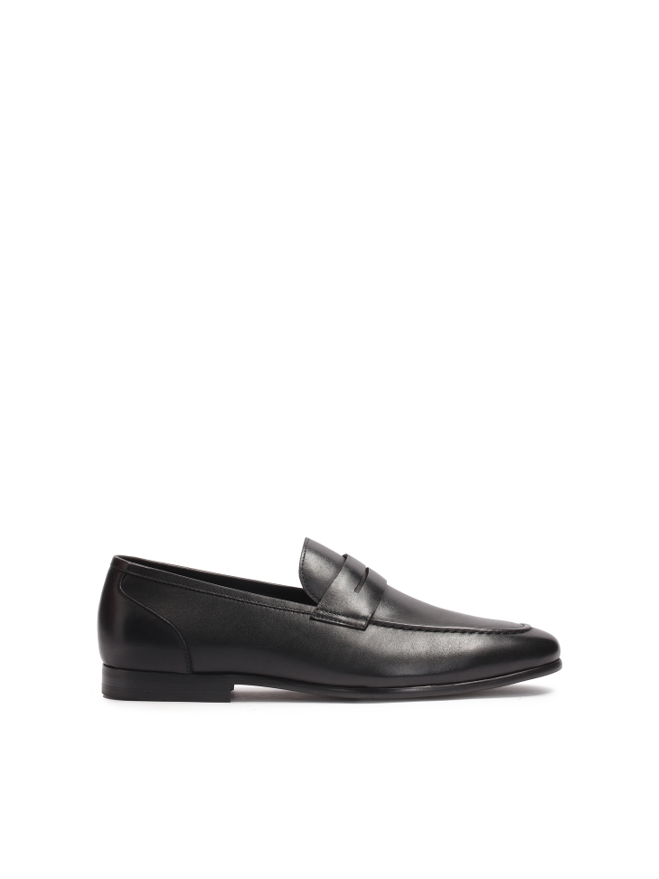 Men’s black natural leather loafers