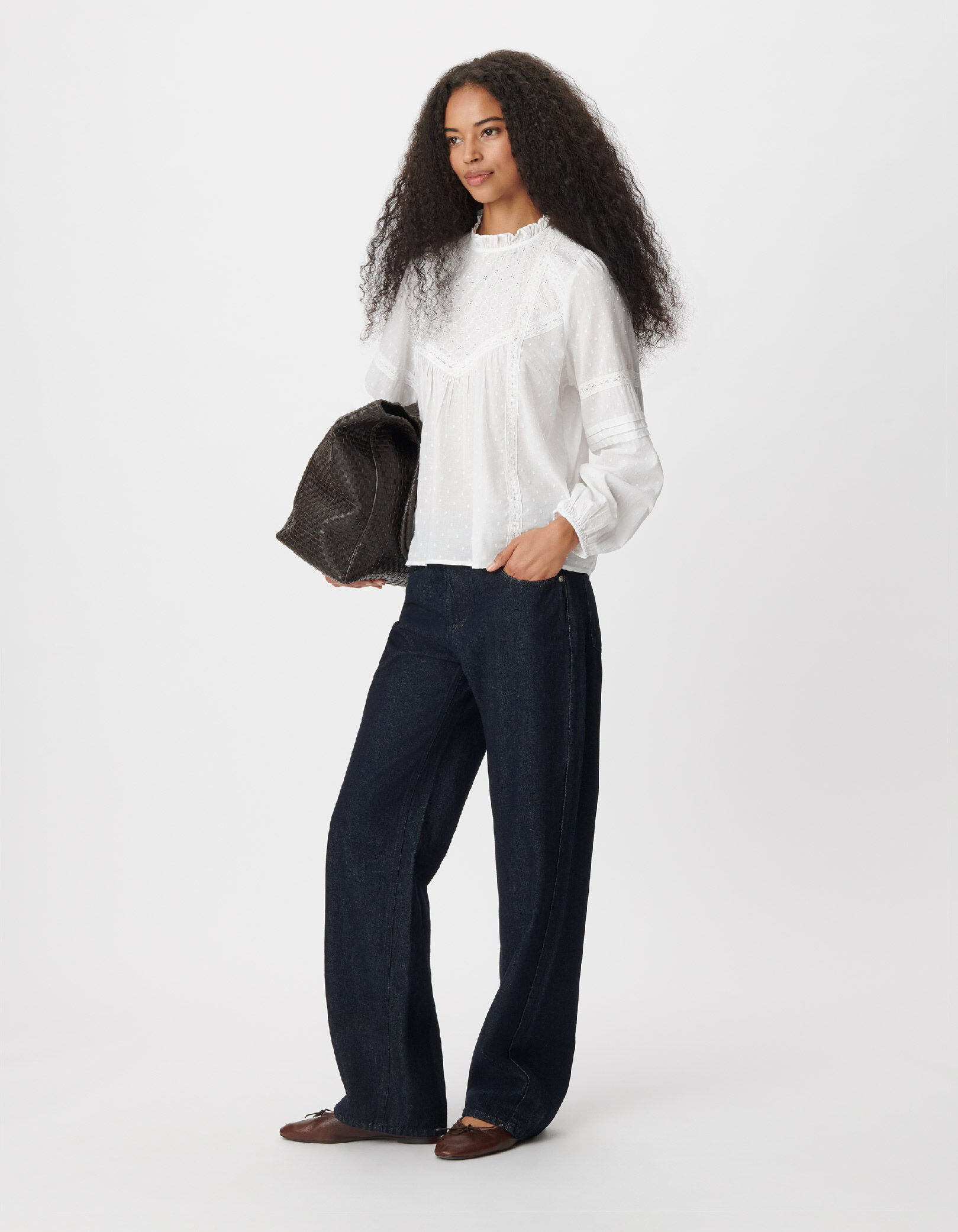 Blouse blanche jacquard et dentelle Femme