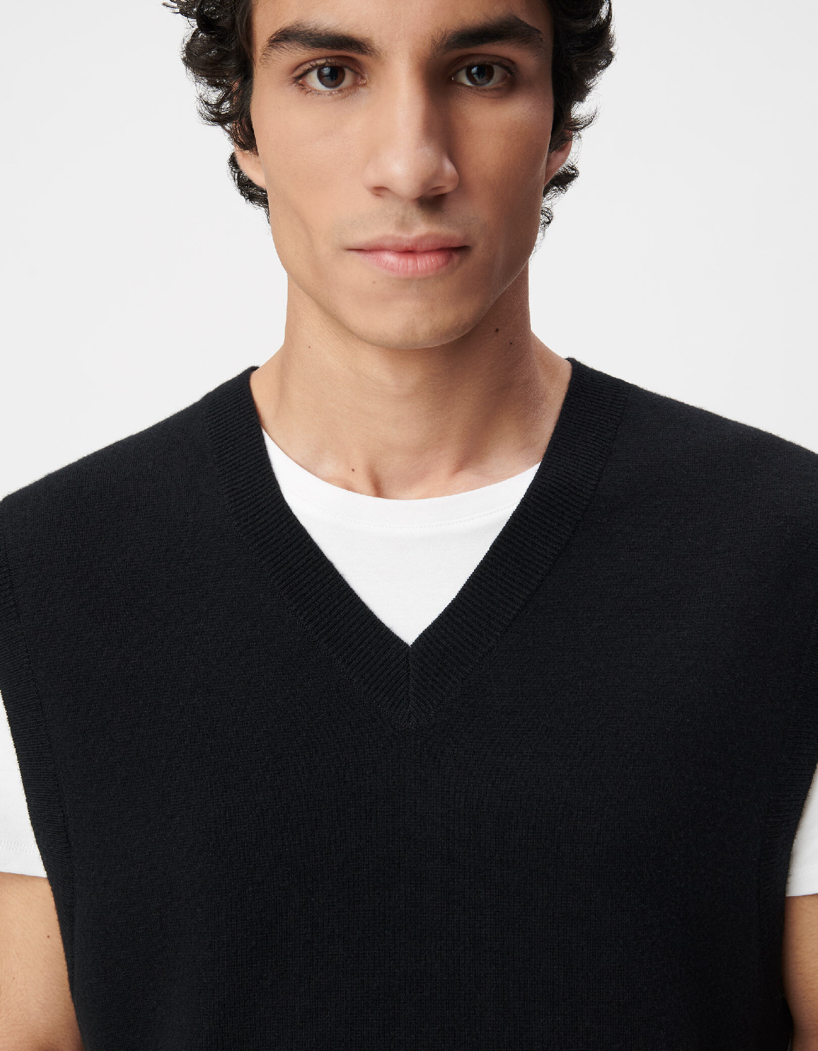 Pull sans manches noir tricot encolure V Homme