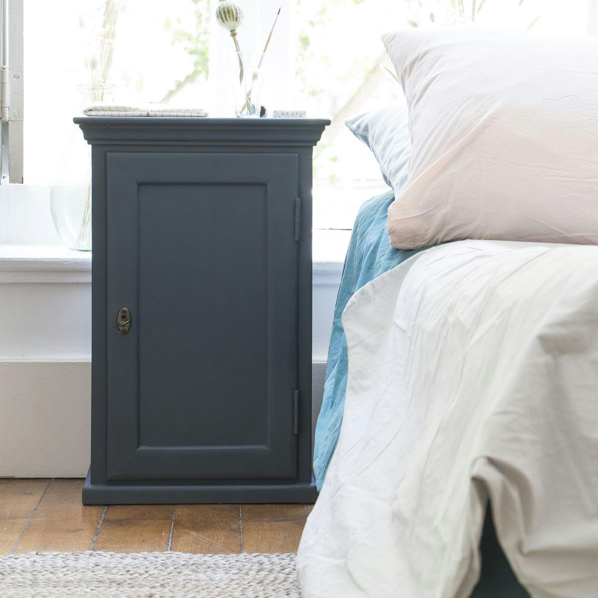 LÉANDRE - Table de chevet parisienne 1 porte