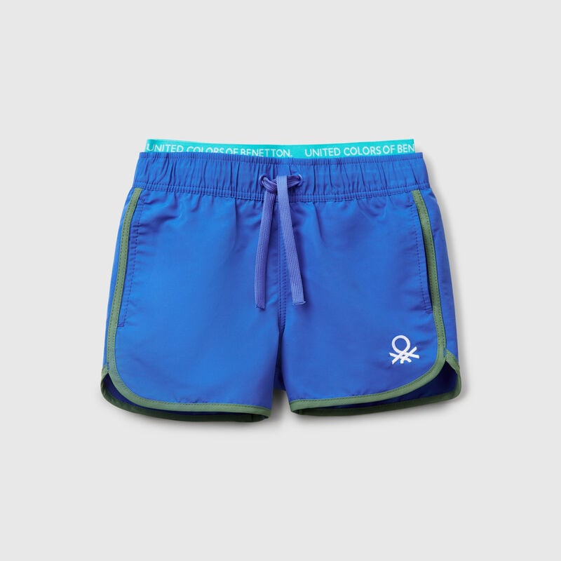Swim trunks with drawstring