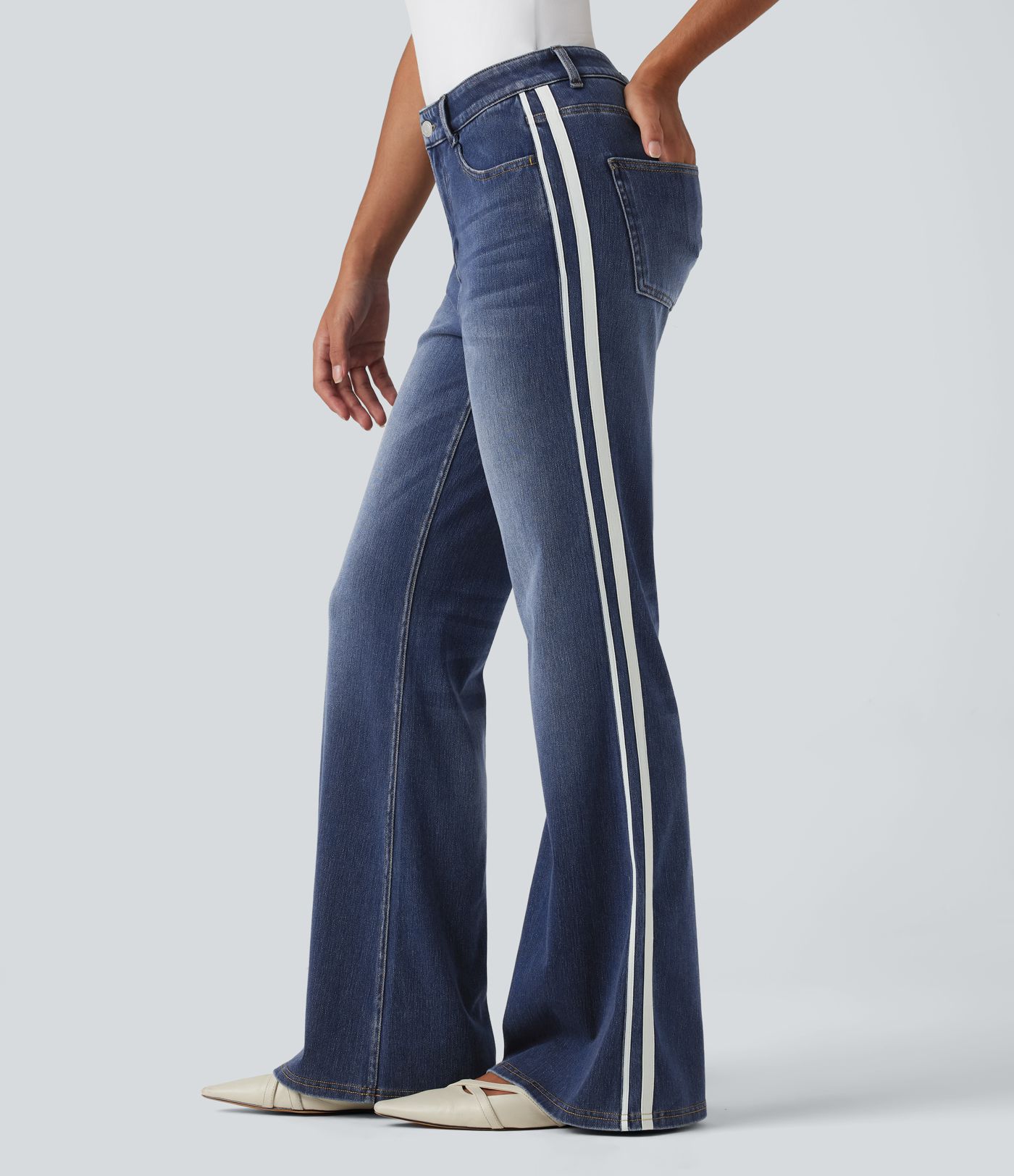 Jean flare Halara Flex™ taille mi-haute avec bandes latérales et poches