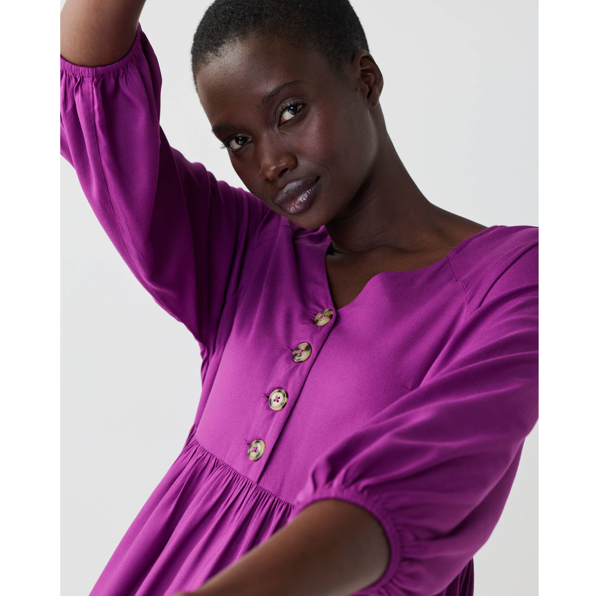 Robe longue boutonnée, unie