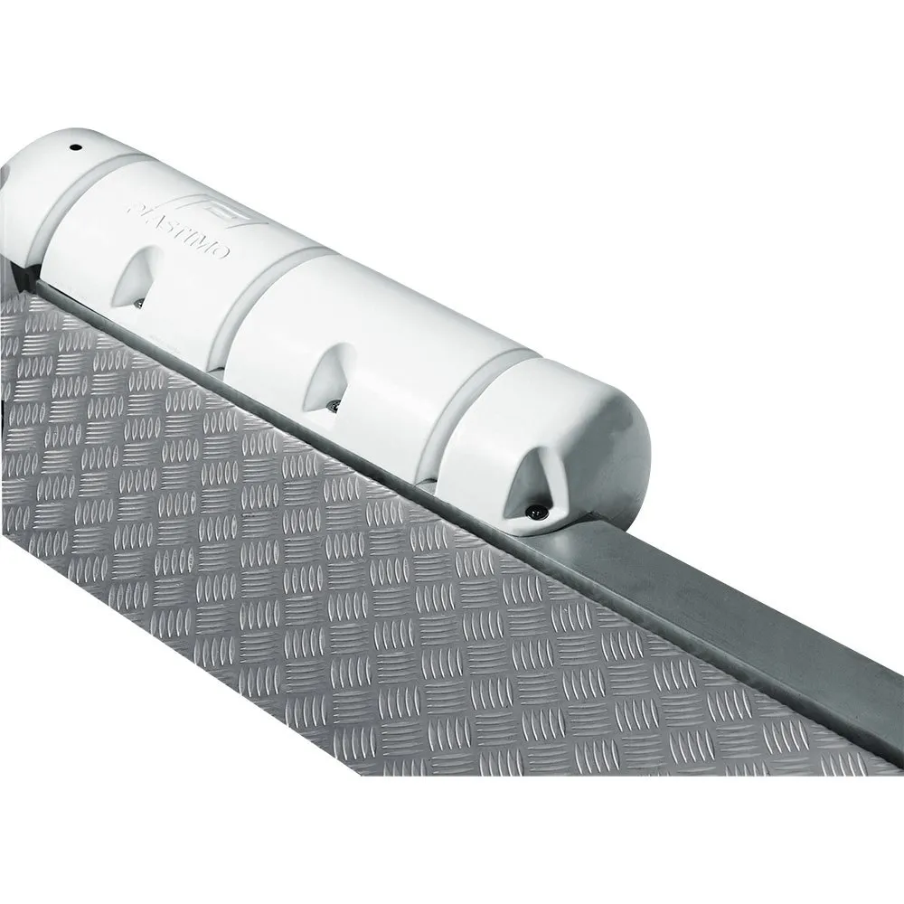 Plastimo Standard fender