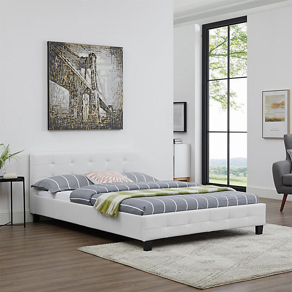 Lit double MATHIEU, 140 x 190 cm, capitonné avec sommier, revêtement synthétique blanc
