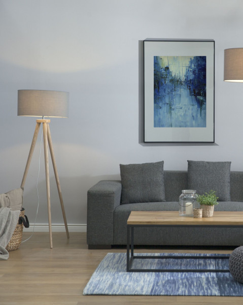 Lampa podłogowa trójnóg drewniana szara