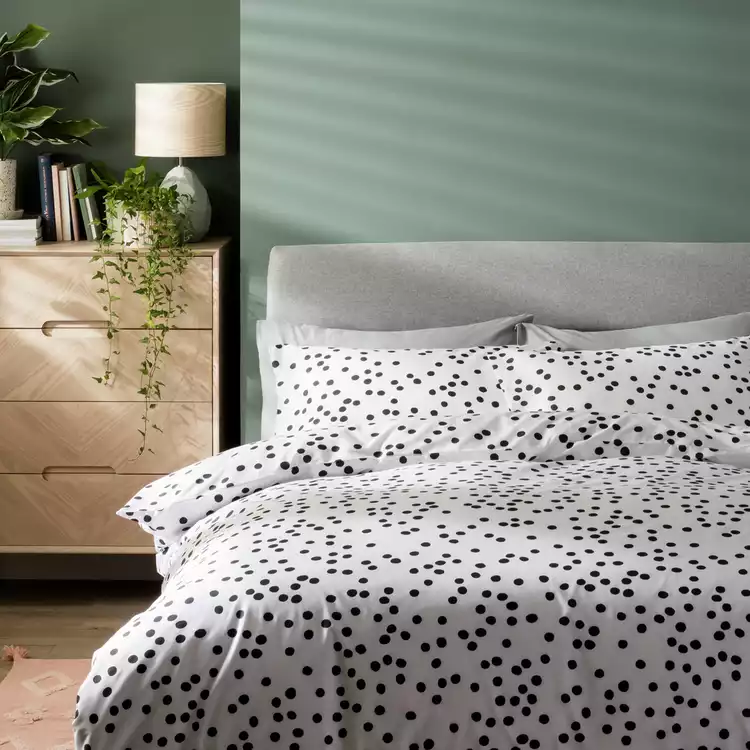Habitat Cotton Dot Penny White & Black Bedding Set - Single