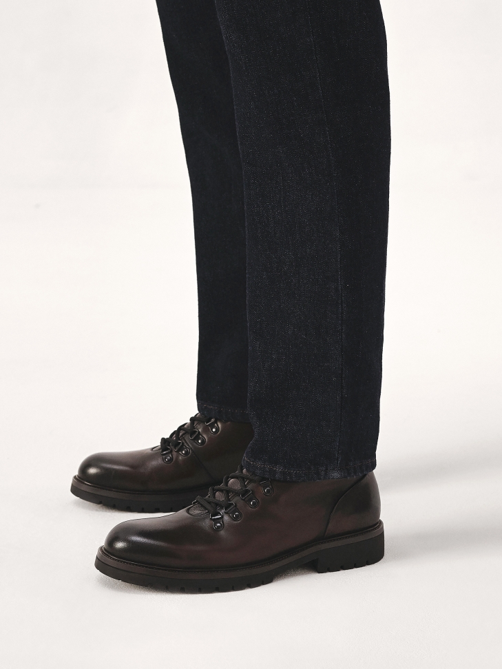 Warmed men's boots on trep sole