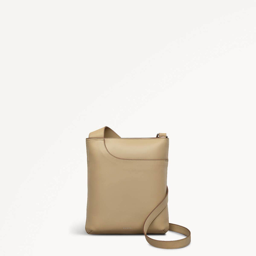 Pockets Medium Ziptop Cross Body Bag - RHC25201