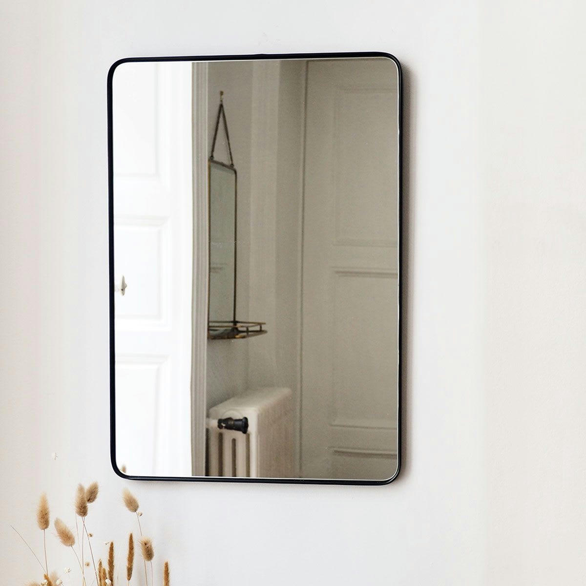 - Miroir rectangulaire en laiton noir 57,5 x 40 cm