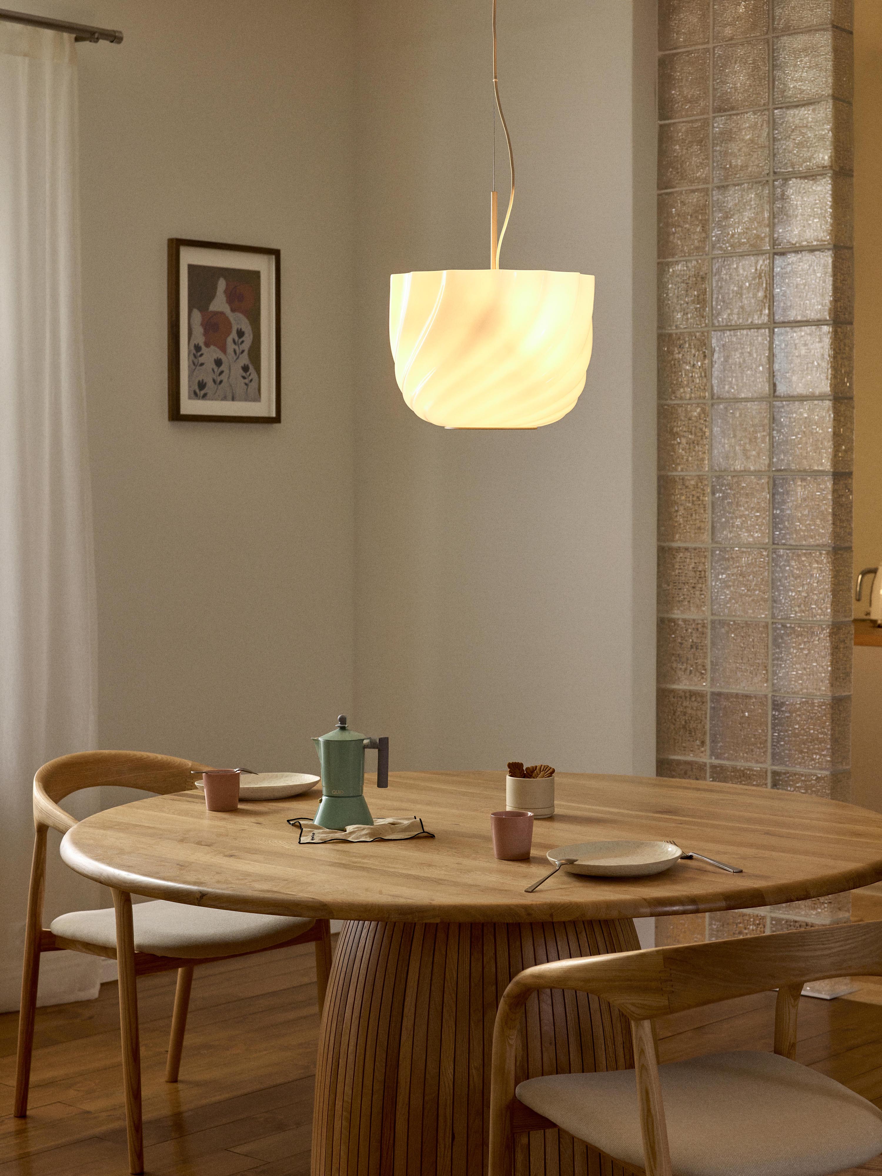 Pendelleuchte Anya in Beige