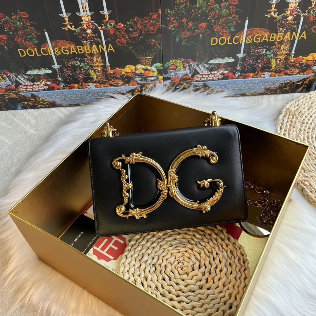 Bags by Style-Shoulder Bags