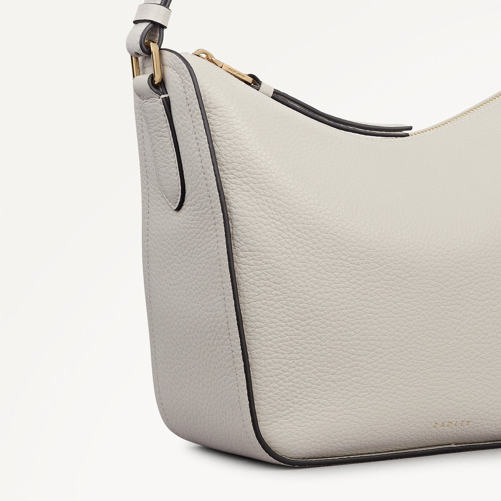 Oak Street - Medium Ziptop Cross Body