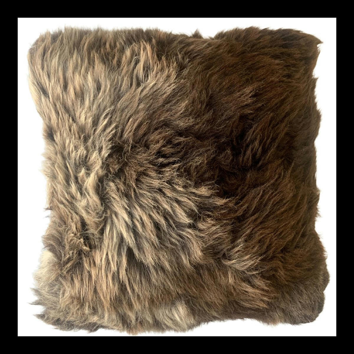 - Coussin en peau de mouton marron chiné