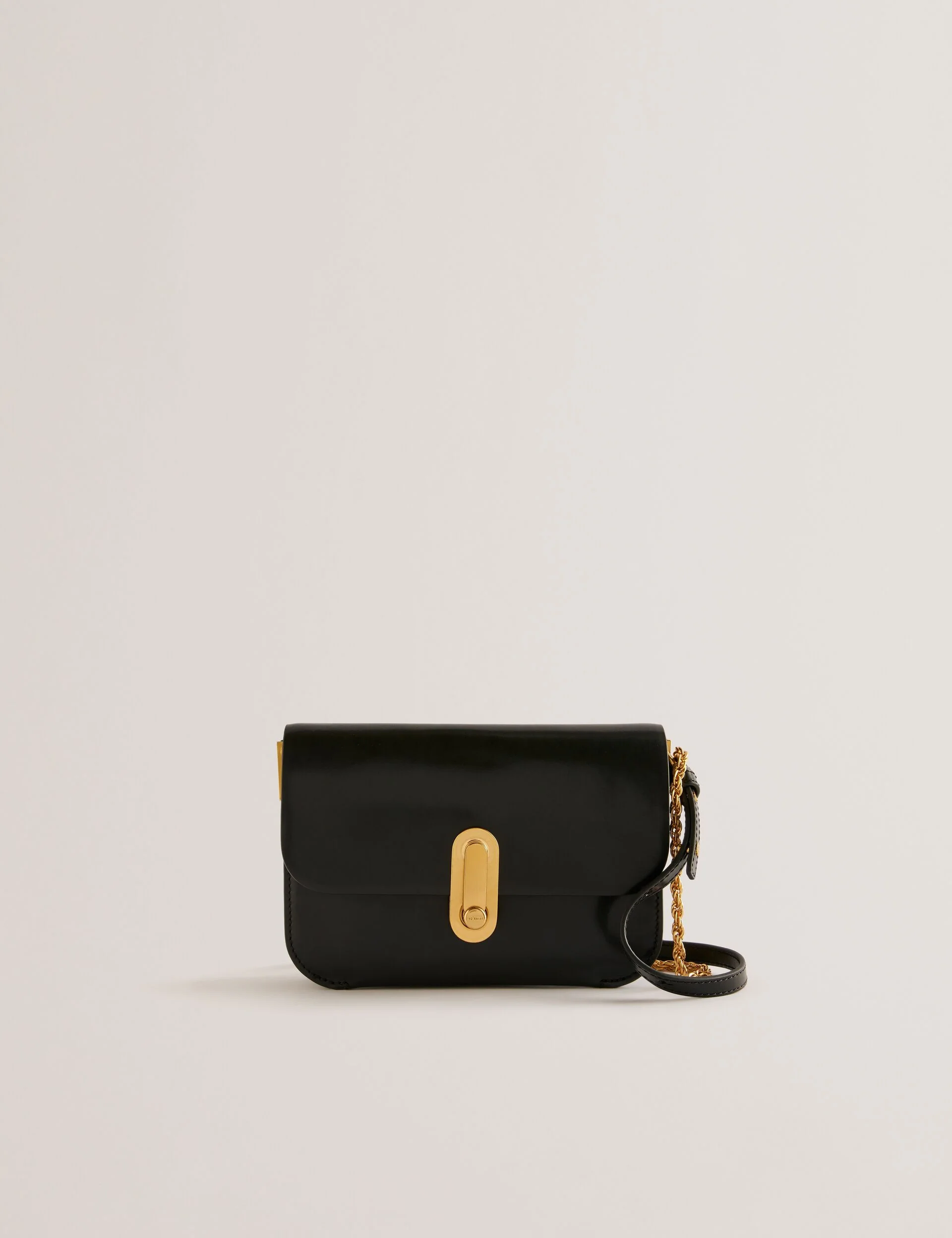 KKAYSA | BLACK
