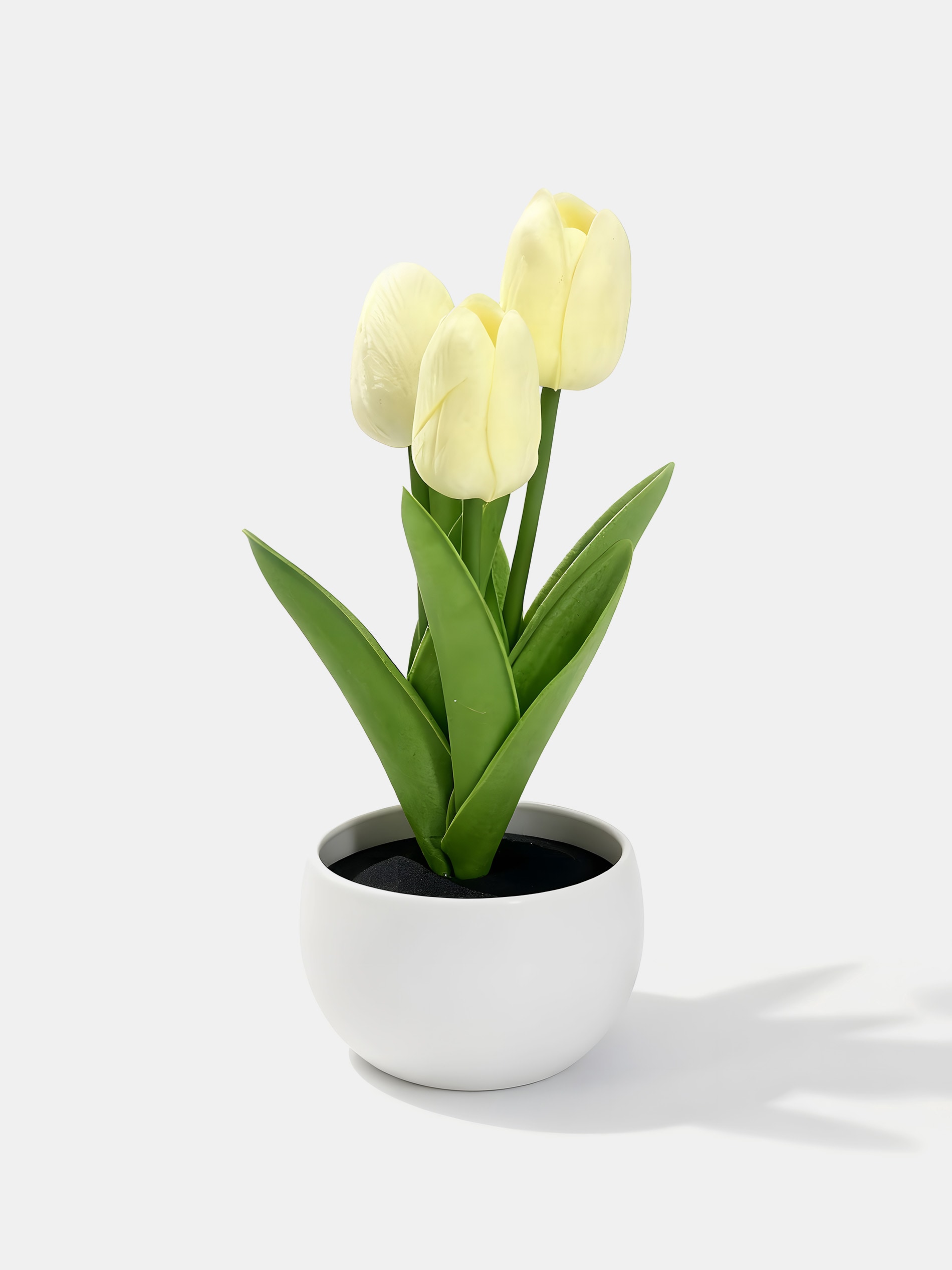 Dekoracyjne tulipany w doniczce
