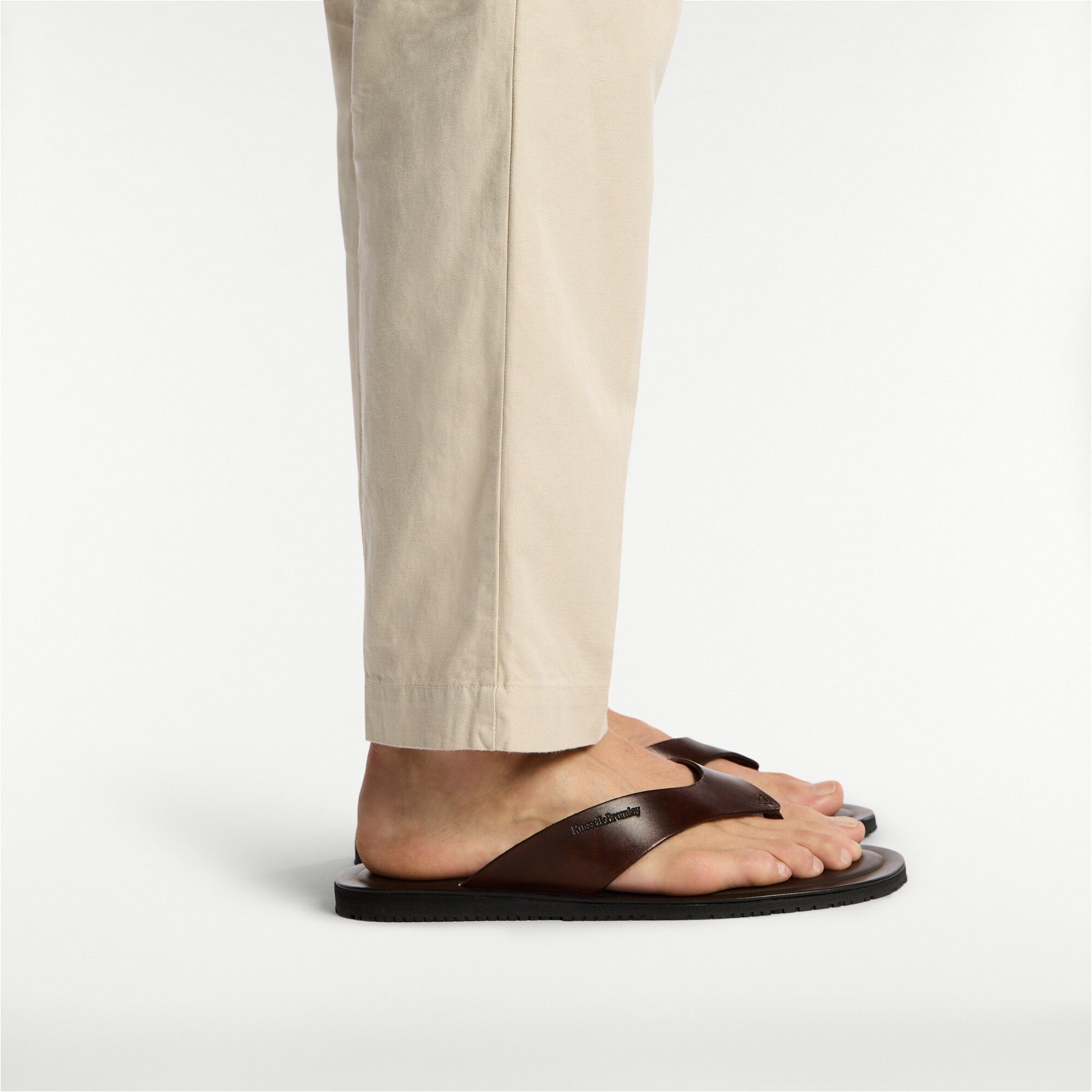 Claremont<br>Toe Post Sandal