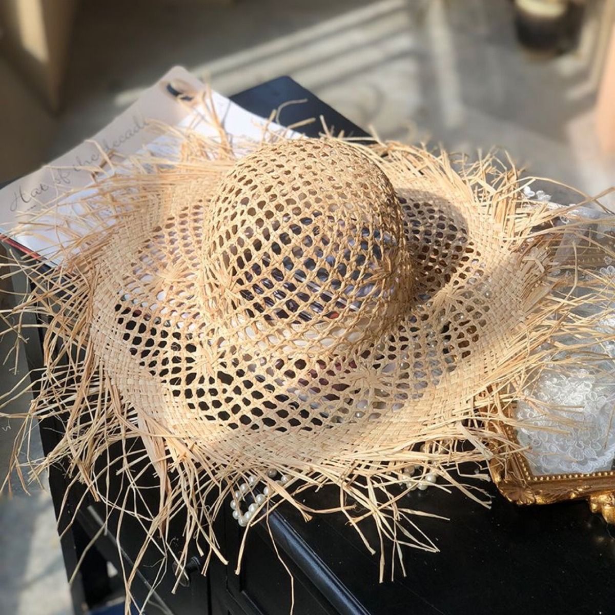 PEACH ACCESSORIES Oversized Frayed Straw Beach Hat