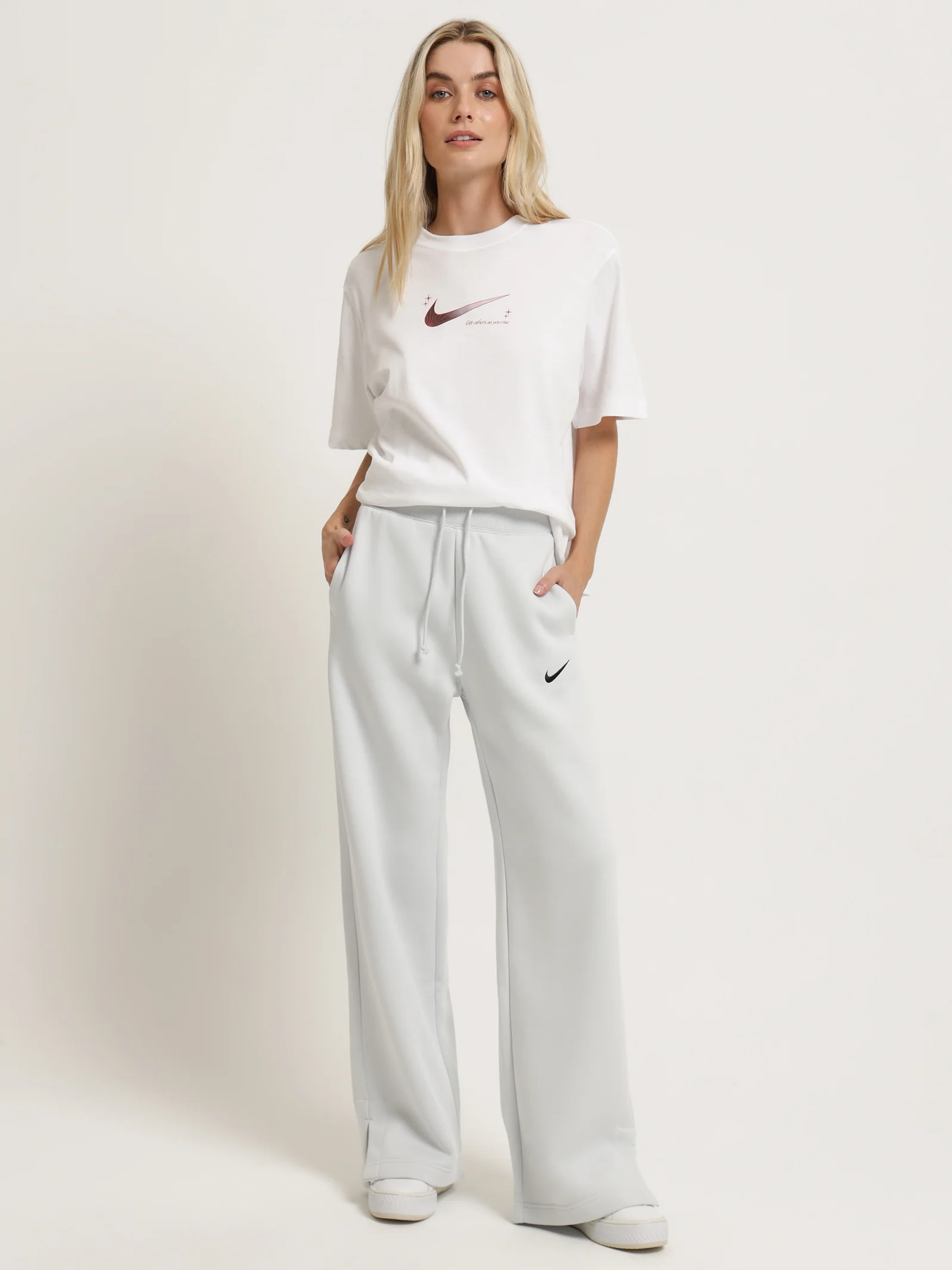 Sportswear Phoenix Fleece HR Wide Trackpants