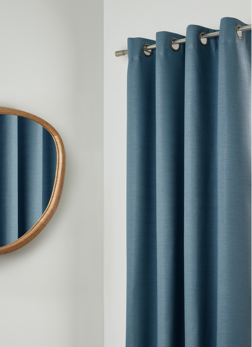 RIDEAU OCCULTANT UNI EFFET TRAMÉ ECRU