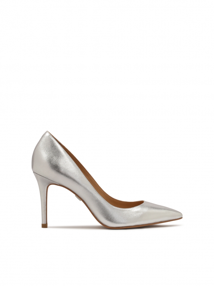 Silver leather minimal pumps