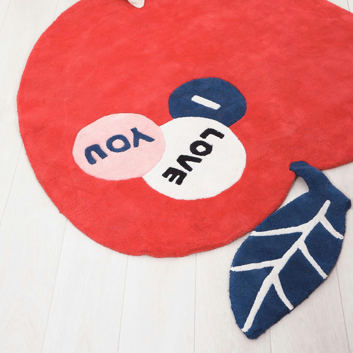 BROOKLYN - Tapis pomme en Coton Rouge