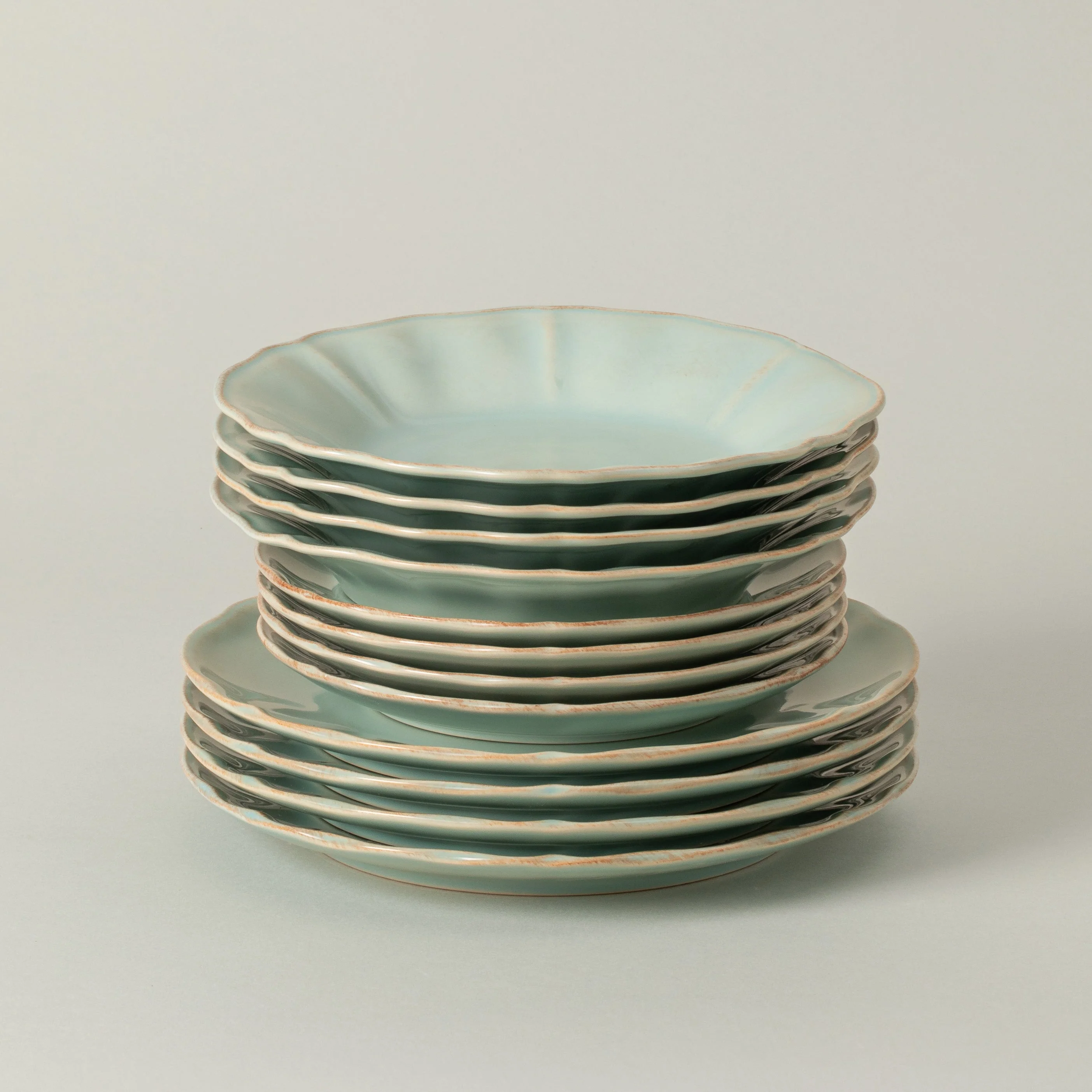 12-Piece Dinnerware Set with Soup/Pasta Plate Alentejo