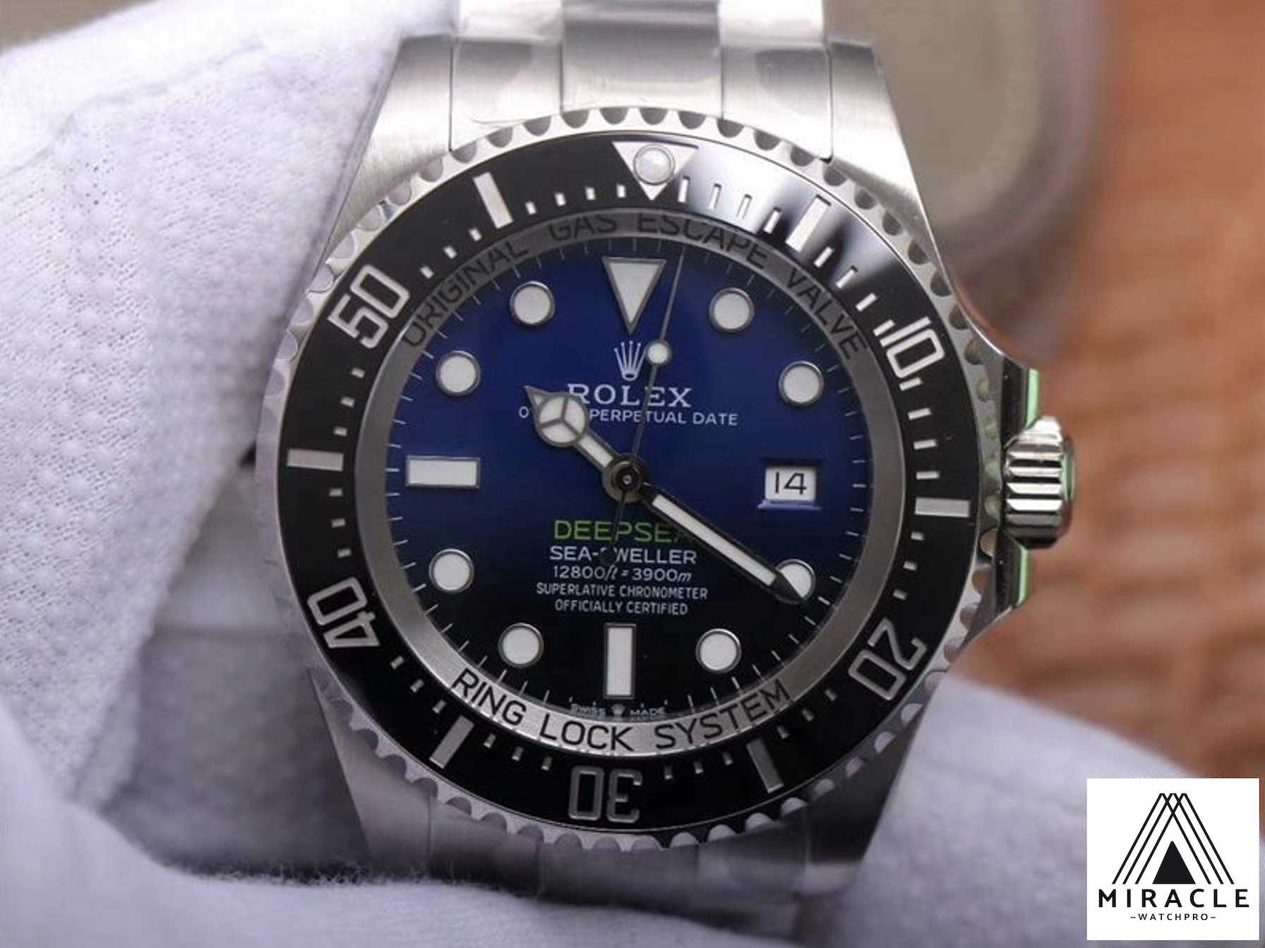 ROLEX-SEA DWELLER-ref.M126660-0002-Elite Clone-44mm-Replica Watch