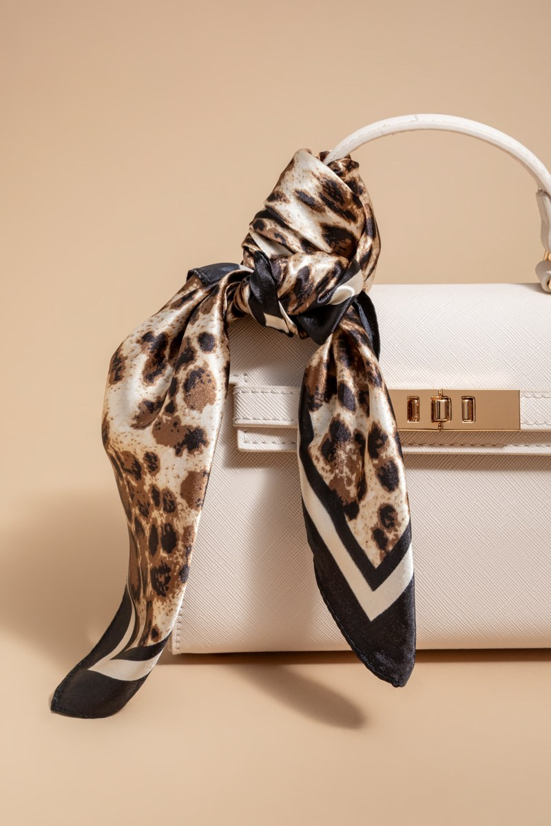 Sharon Leopard Print Scarf