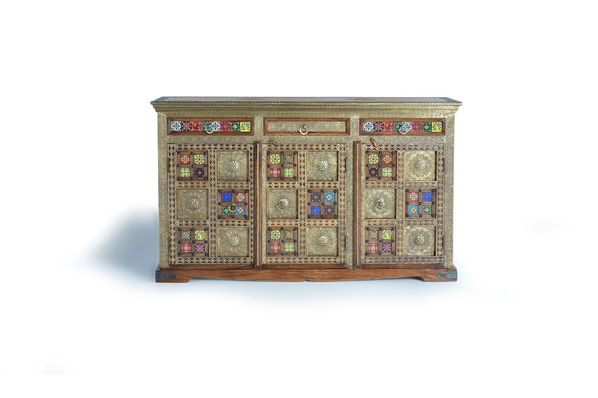 - Buffet en bois d'acacia