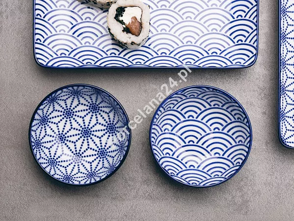 Zestaw do sushi dla 2 osób (4 el.) z pałeczkami Tokyo Design Studio - Nippon Blue 15330