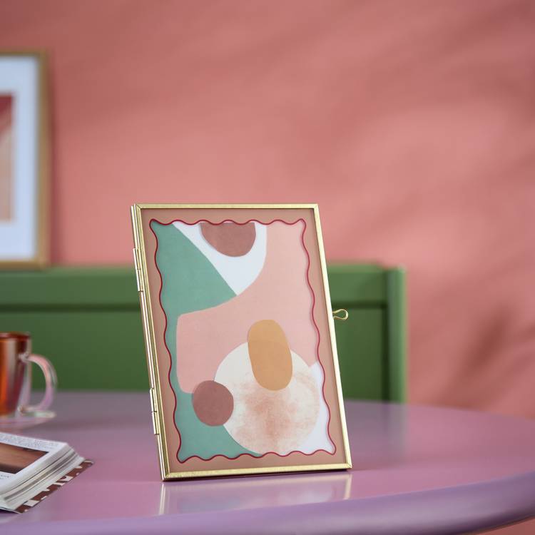 Habitat Wavy Pink Metal Picture Frame - 5x7"