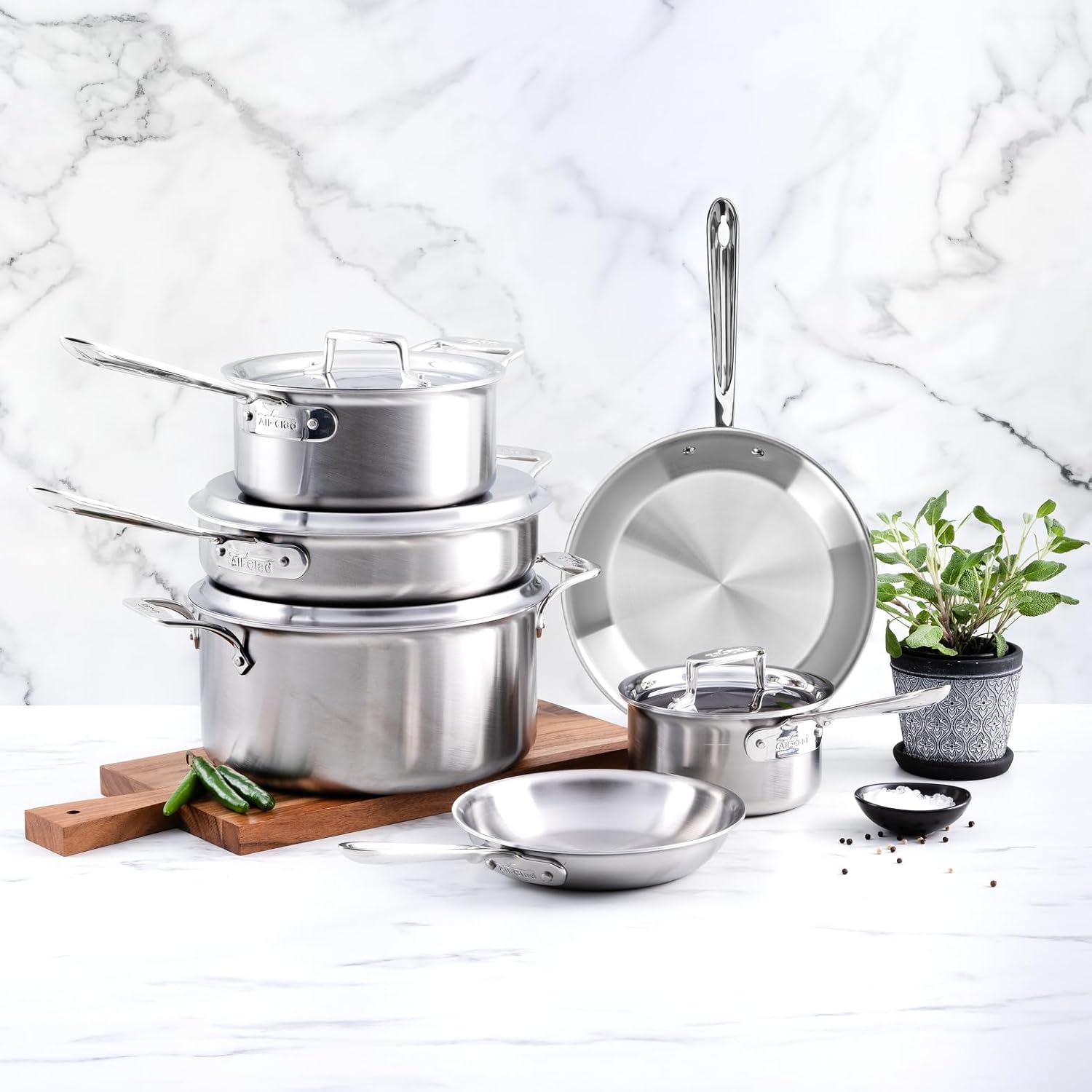 All-Clad D5® Stainless Steel Core 10 Piece Cookware Set- Made in USA- The Upgrade for Supremely Even Heat- Includes Frying Pans, Saucepan, Sautépan, Stockpot -Oven Safe & Induction Compatible