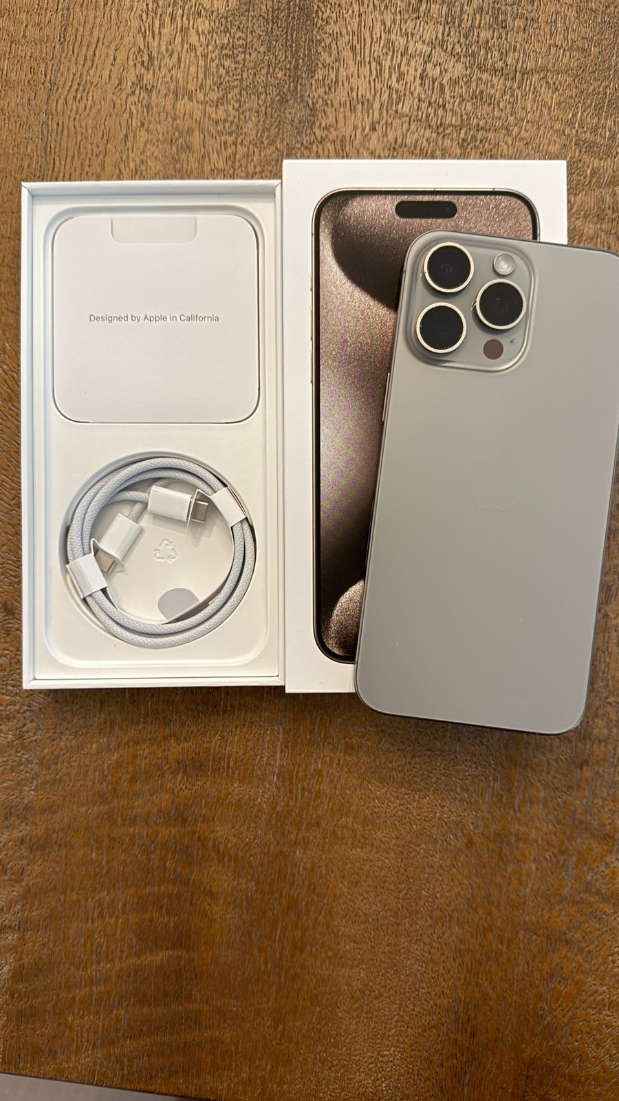 Apple iPhone 15 pro max phone unlocked