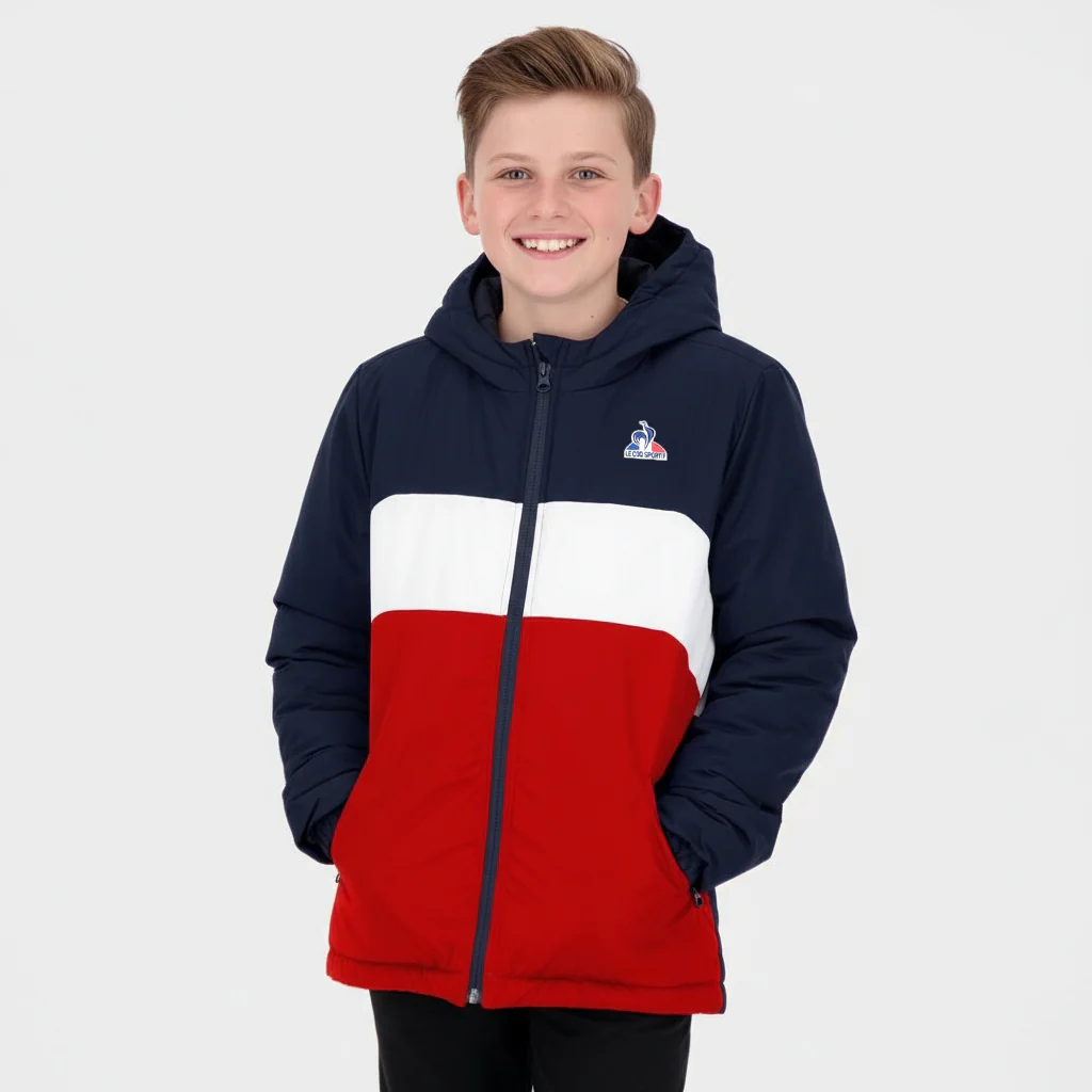 Doudoune Essentiel chaude et déperlante avec badge logo brodé