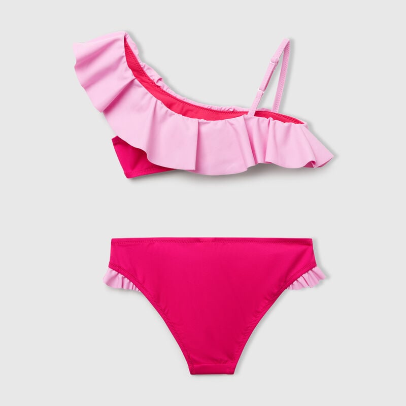 Bikini with trim