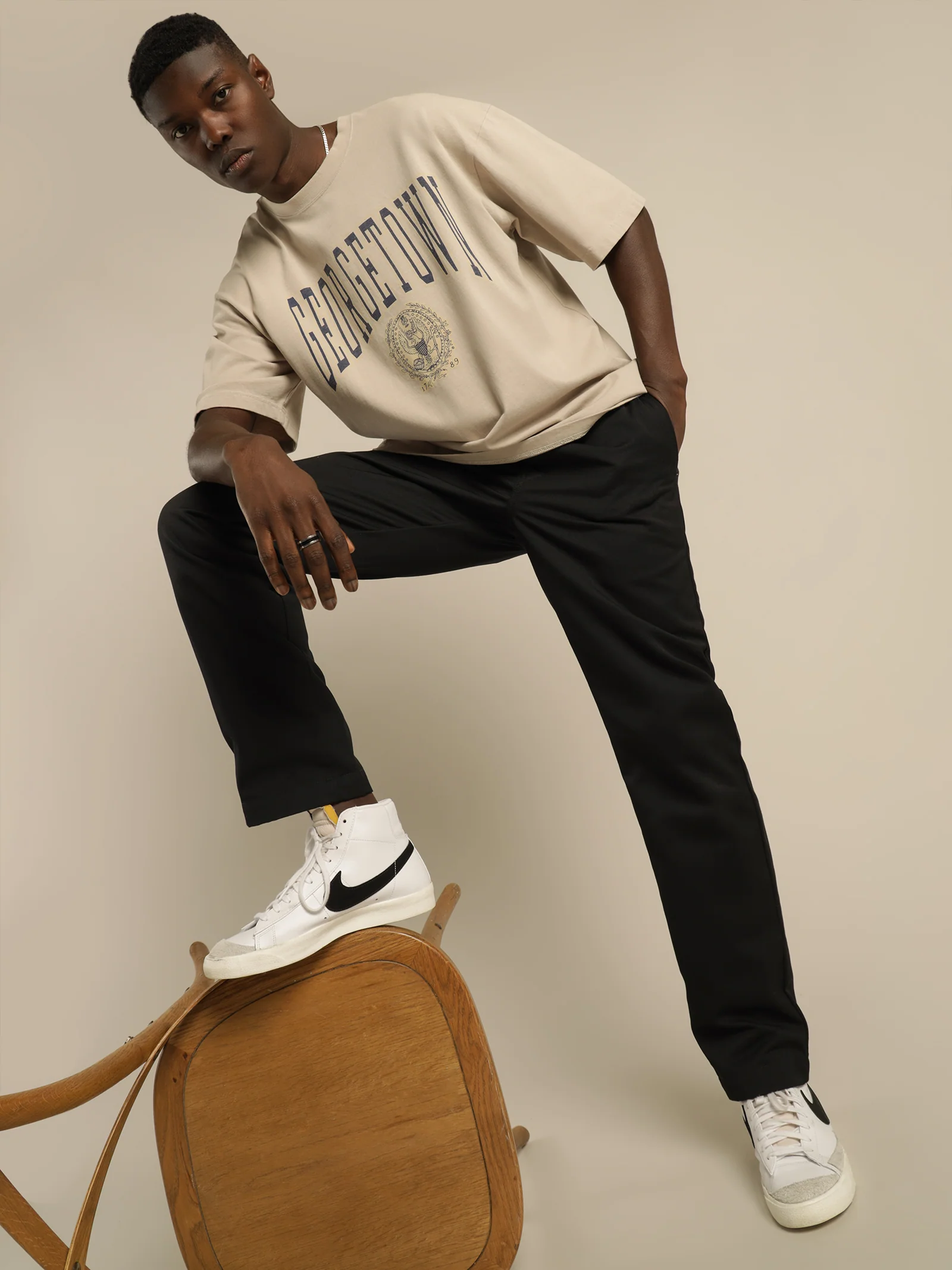 Vintage Arch Seal Georgetown Logo T-Shirt