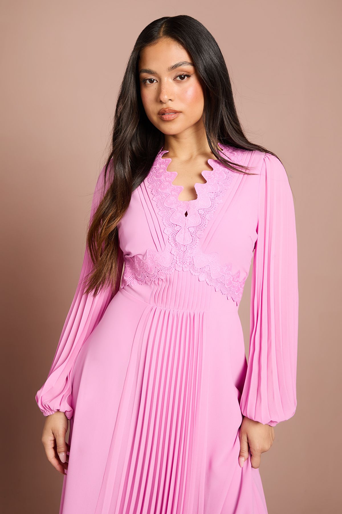 Coast Petite Pleat Detail Lace Trim Maxi Dress