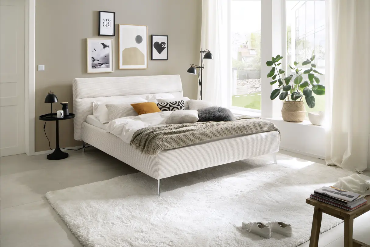 Bett Monte-201